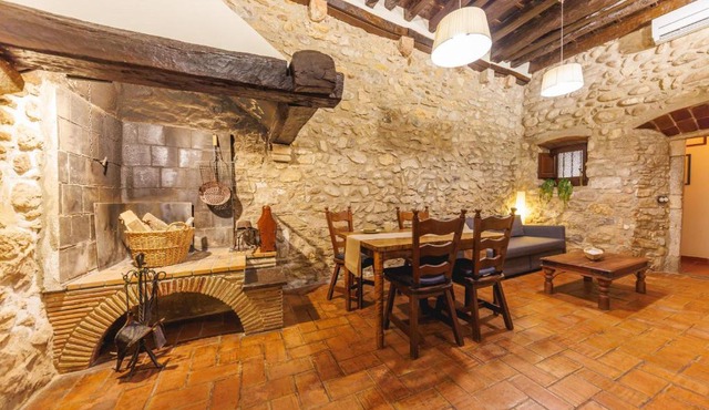 Bravissimo Girona 1593, Pedestrian Area with Medieval charm