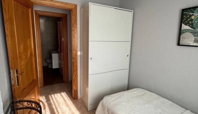 Bright apartment 300 meters from the beach of El Palo.