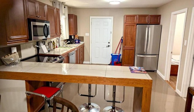 Bright Comfortable 3-Bedroom Apartment, Free Parking, Near Spa Le Finlandais