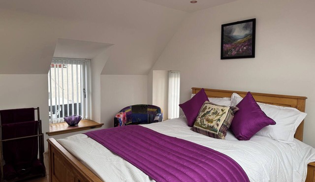 Broadford, Isle of Skye, House with 3 rooms, which can be booked separately.