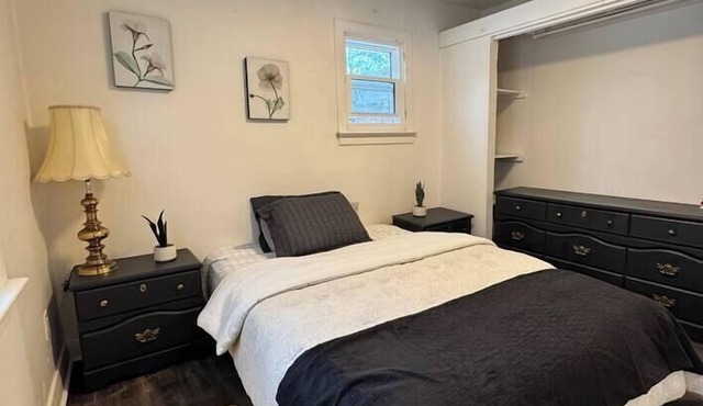 Budget friendly 1BD in Wortley Village