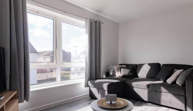 Caledonia Luxe Stays Short Lets Agency Renfrew