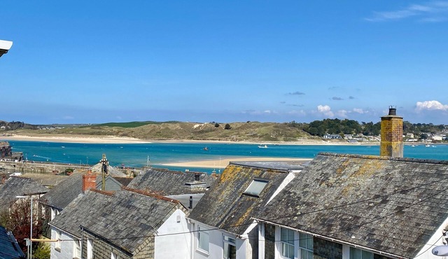 Camel Cottage - Padstow Town - Character home accepts pets
