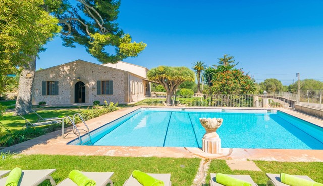 CAN CIREROL - Villa with private pool in Porto Colom- Felanitx. Free WiFi.