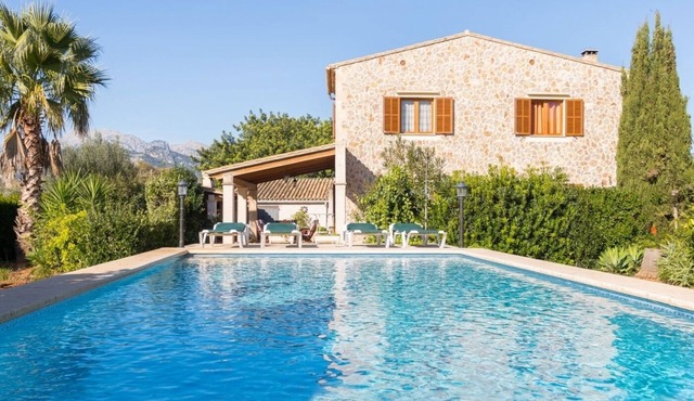 Can Tut - Beautiful villa with pool and garden in Campanet