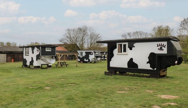Carabelle (Cow Shed 7), Campsea Ashe