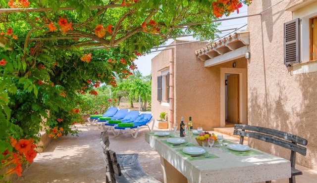 CAS GENERAL - Chalet with terrace in Porto Petro. Free WiFi
