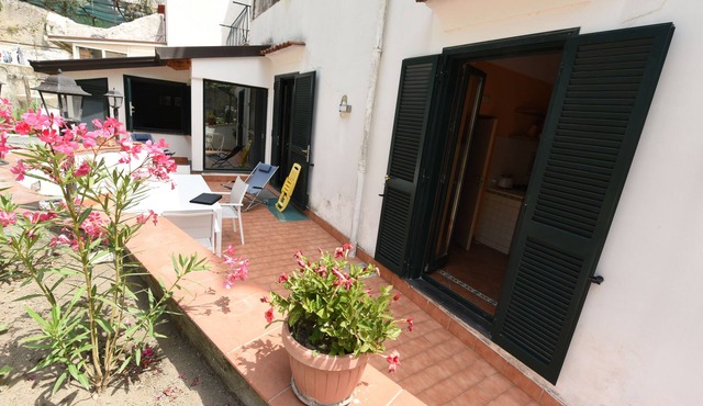 Casa Annalí - House and Garden by the Amalfi Coast