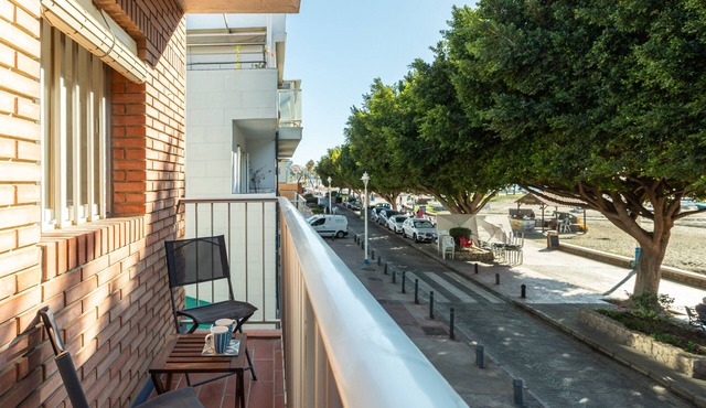 Casa Coral Beach - Two Bedroom Chalet, Sleeps 4