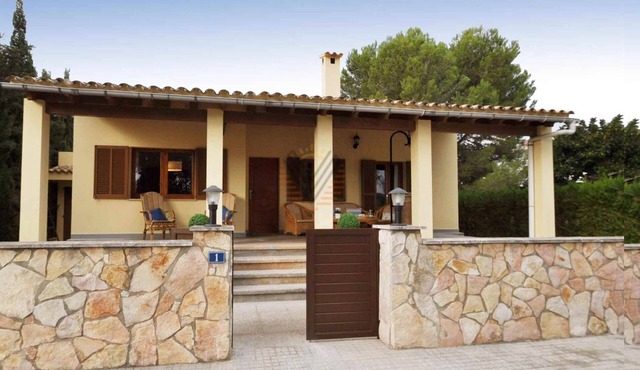 Casa Coromines, house in Manresa de Alcudia, Mallorca