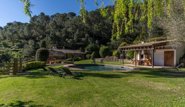 CASA EL MOLI DE CAN BURJATS con piscina y chimenea