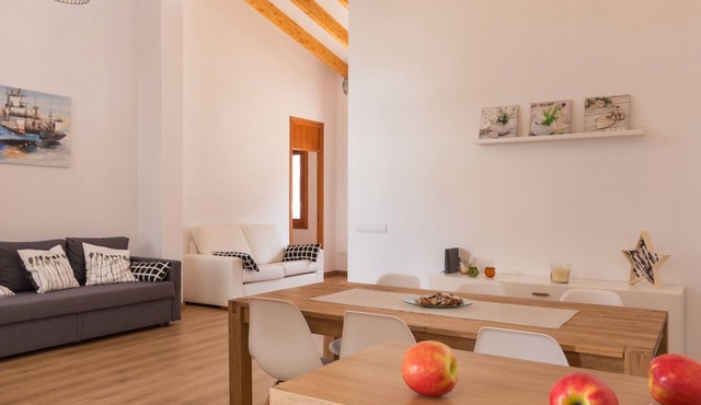 Casa Embat - Beautiful house with terrace 150 meters from the beach