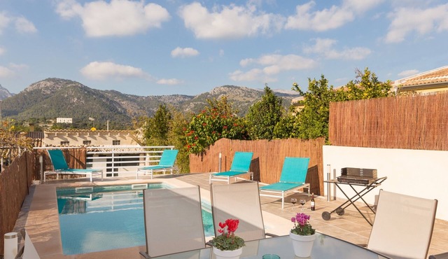 Casa Lluna - Beautiful town house with pool in Campanet