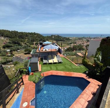 Casa Marvista - piscina, barbacoa y vistas al mar