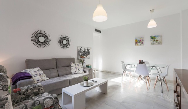 Central Apartment with Parking