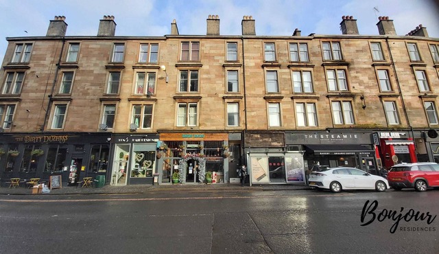 ★ CENTRAL & STYLISH ★ Kelvingrove Park, West End ★ FREE Parking ★
