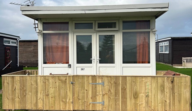 Chalet Riki Family Retreat in East Riding of Yorkshire