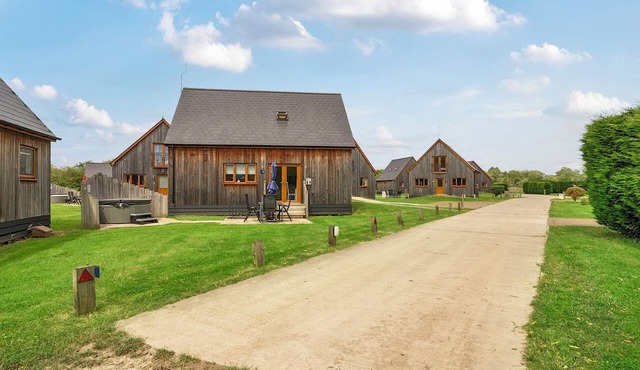 Charcoal Lodge