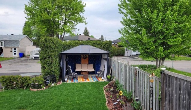 Charming Home 15 Minutes to the Parliament