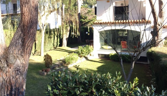 CHARMING VILLA in LLAFRANC