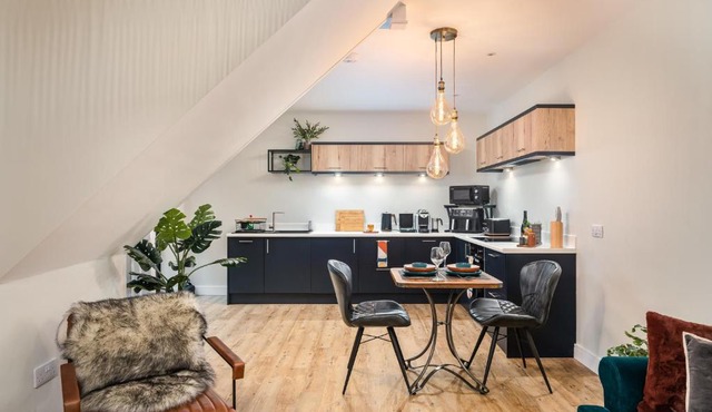 Coach House by Coppergate Grimsby