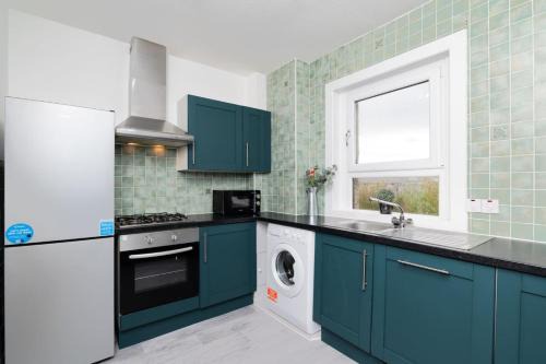 Comfortable 2 Bed, Sleeps 4, Dunfermline