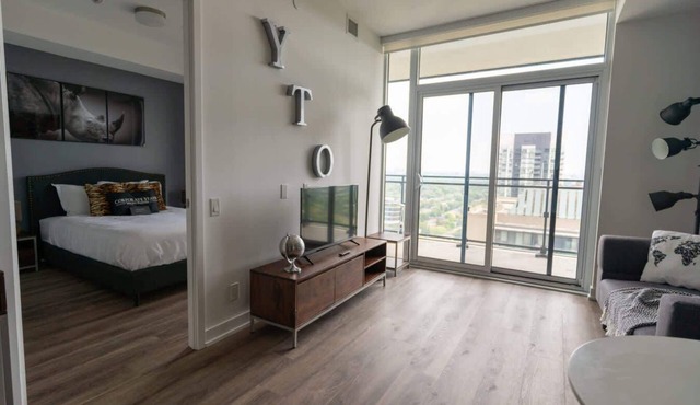 Corporate 1 Bedroom Apartment in North York | Pivot Building