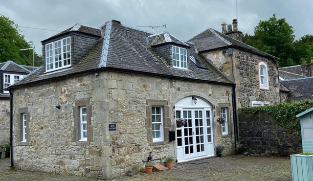 Cosy Cottage on Peaceful Private Estate