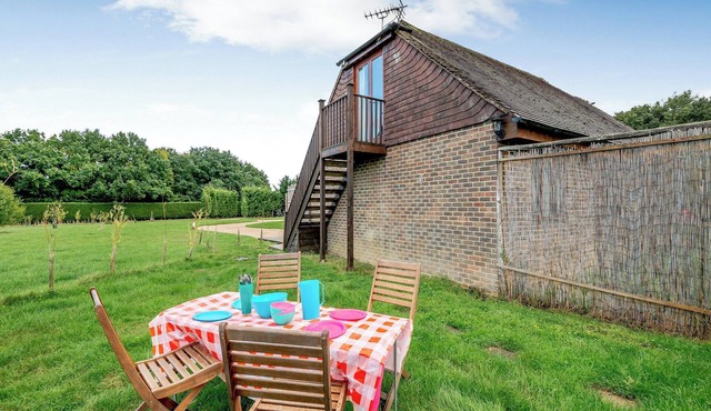 Cosy Country Lodge - UK40802