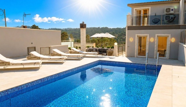 Country House 'Senera' with Mountain Views, Wi-Fi and Air Conditioning