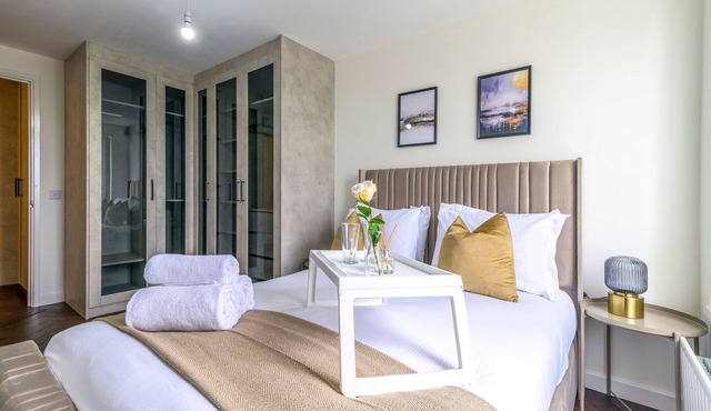 Cozy 2-Bed Flat in East London