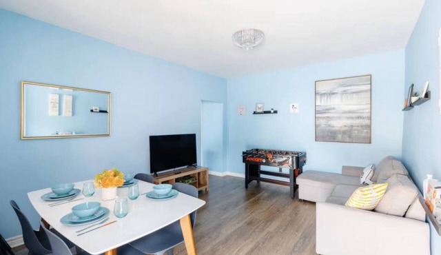 Cozy Cottage-Walk To Cliffton&Falls/Central Attraction