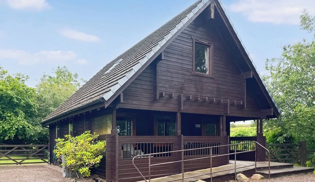 Criffel Lodge sleeps up to 6 people.