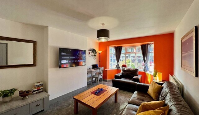 Curzon One Bungalow | Family & Contractor Parking