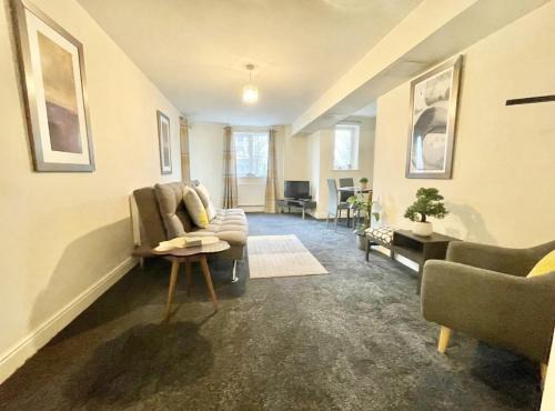 Drummond Apartment