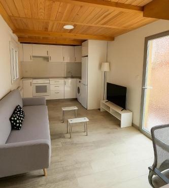 Duplex Miguelete tower & 4th FLOOR and NO elevator