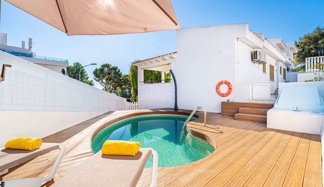 E395 Villa Playa Golf by Mallorca Villa Select