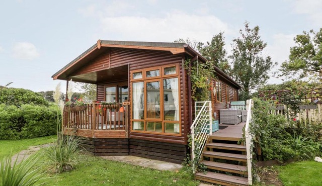 Eden Lodge