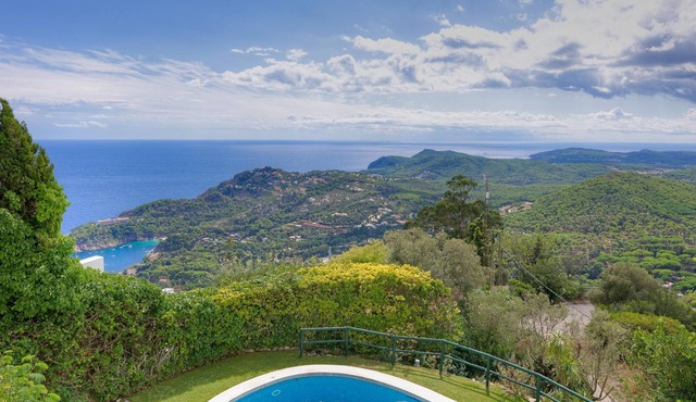 EL COLOMAR-villa with sea views and private pool-Begur-Costa Brava