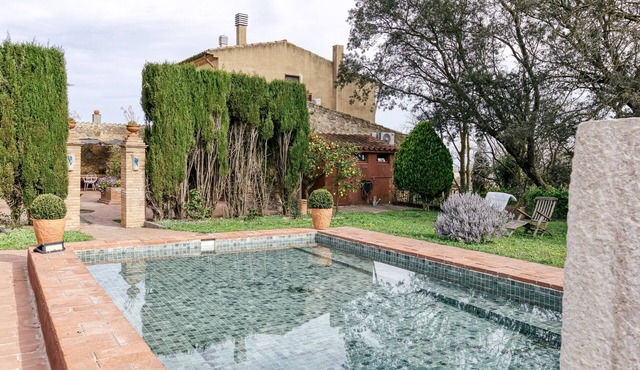 'El Pedró Rural' Apartment with Mountain Views, Wi-Fi, and Air Conditioning
