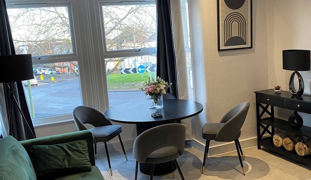 Elegant 2 Bedroom Apartment in Dartford Kent