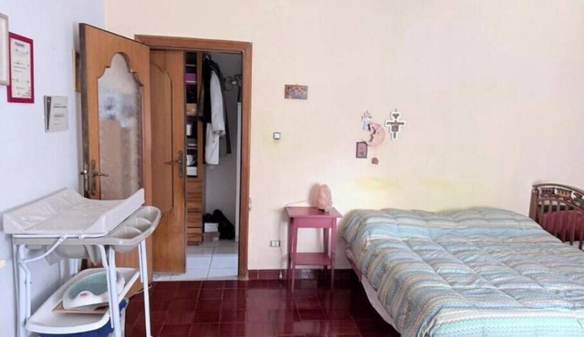 Elegant Apartment in Villa with Pool and View of Salerno