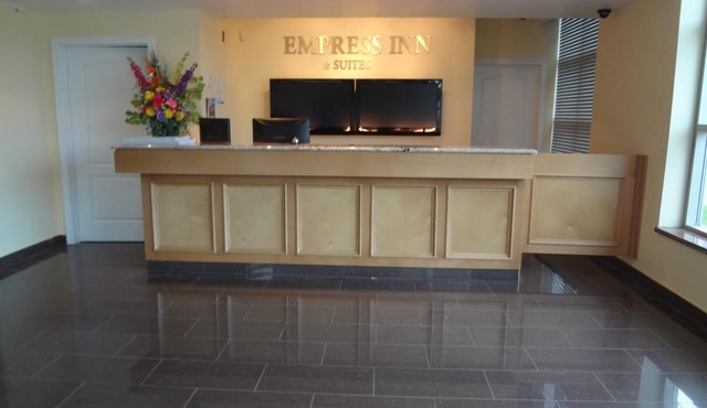 Empress Inn and Suites by The Falls