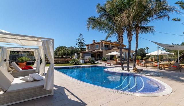 Es Garrover Es Velar with XXL pool, playground, volleyball, billiards, gym.