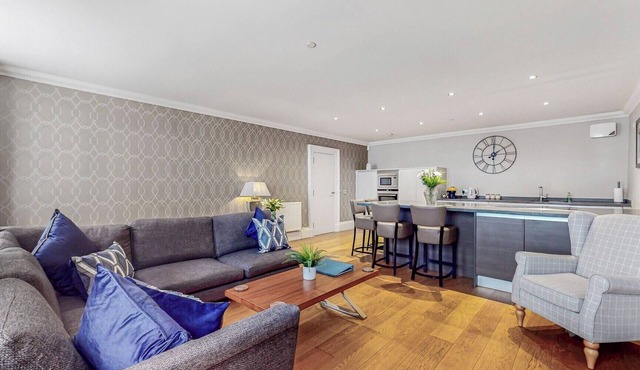Experience Luxury Living at Blythswood Apartments, West George Street, Glasgow.