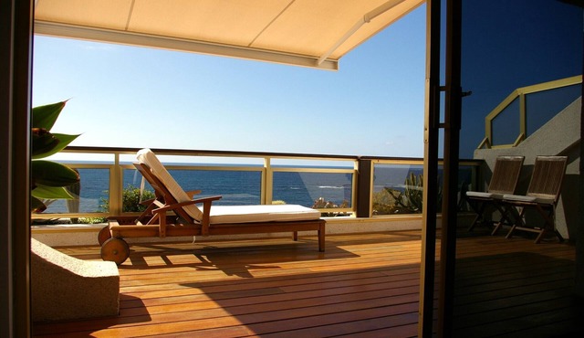 Fabulous first Beachfront. Two bedrooms. Wifi 24 h and many other extras