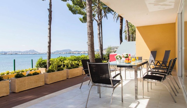 Fantastic ground floor apartment on Pinewalk with amazing views