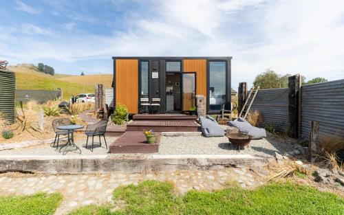 Field and Fleece Farm Stay by Tiny Away