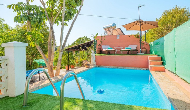 Finca Alqueria with Mountain View, Pool, Garden, Terrace, A/C and Wi-Fi