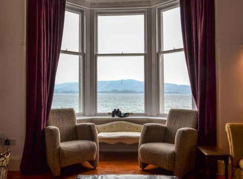 Fircliff - The House On Bute